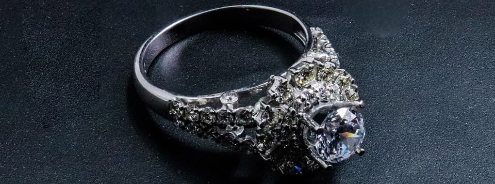 Abdul Khaliq Jewelers cover