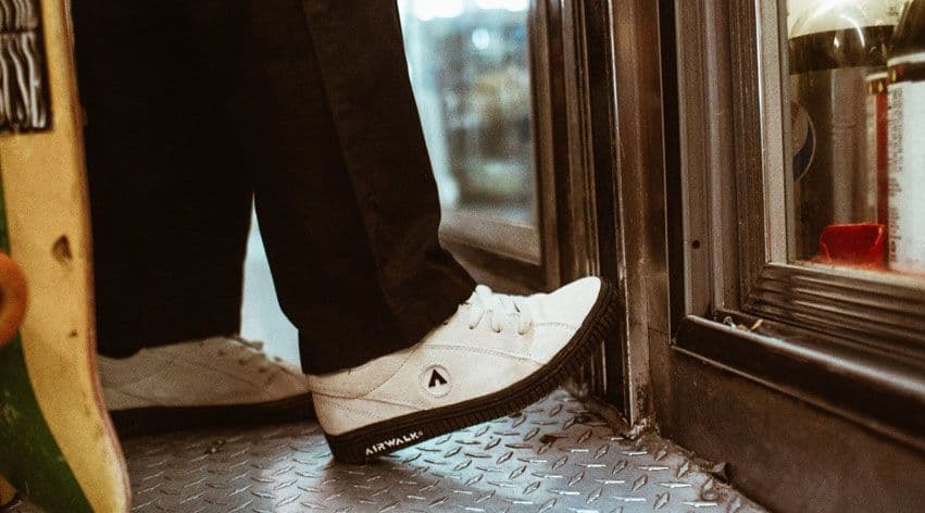 Air Walk cover