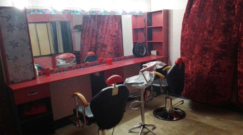 Amal Beauty Saloon And Fitnees Point cover