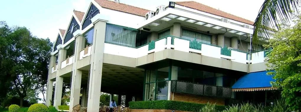 Arabian Sea Country Club cover