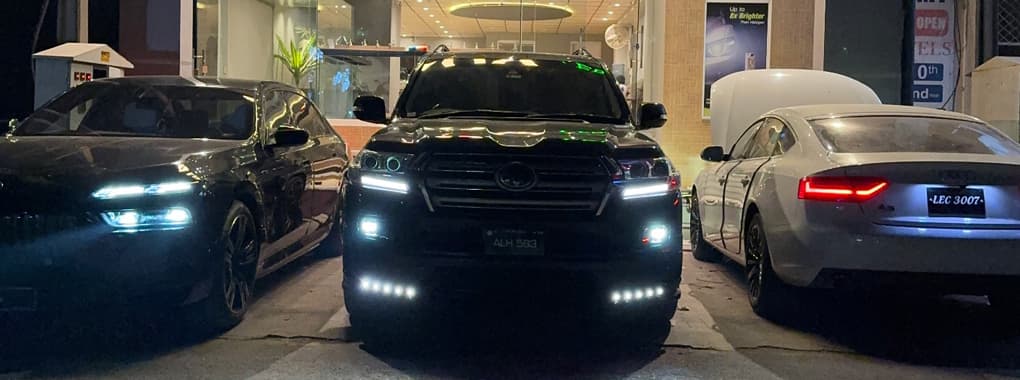 Auxleds cover