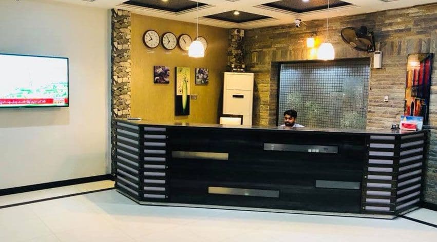Comfort Inn Hotel cover