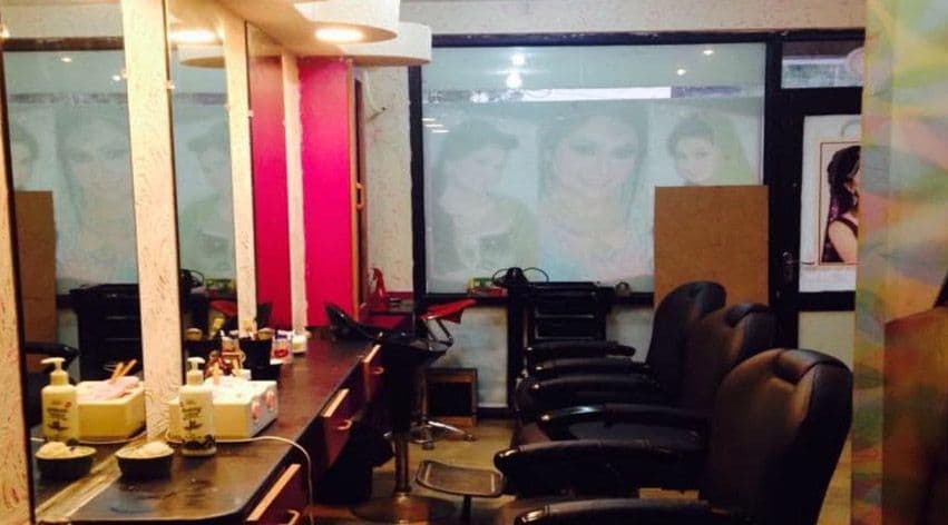 Glamazon Beauty Salon cover