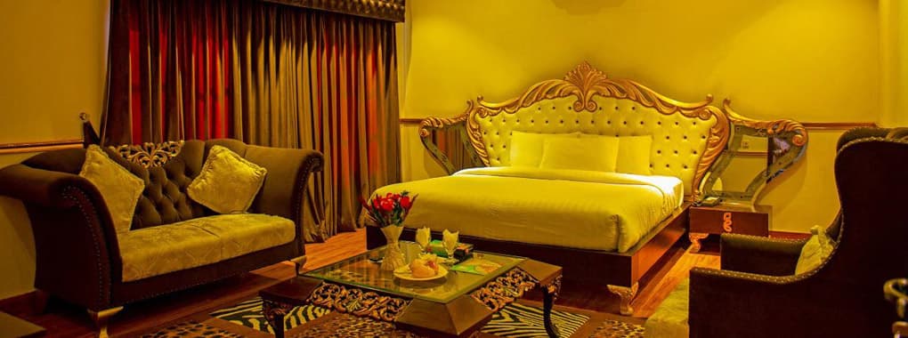Hotel DE Shalimar cover