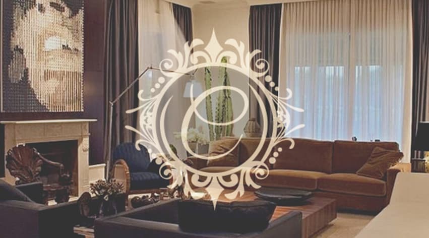 La Casa cover