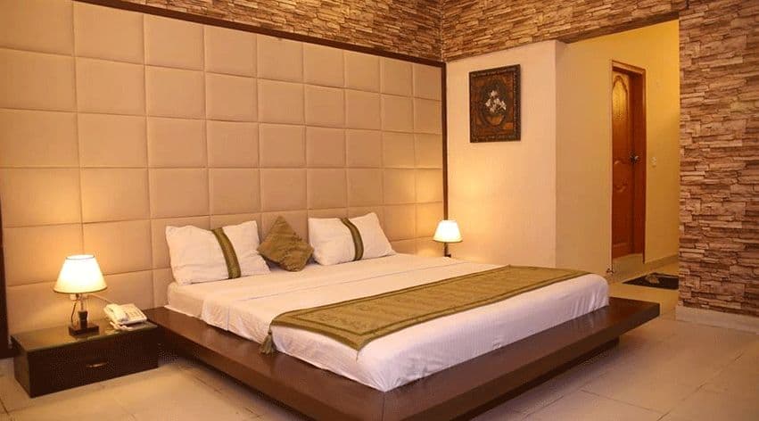 Royal Inn Guest House cover