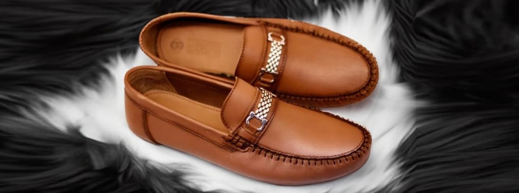 Toyo Shoes cover