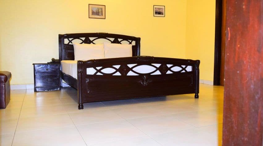 Travelo Hotel cover