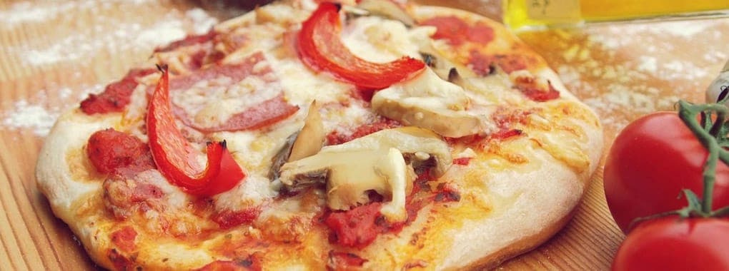 Live King Pizza World cover