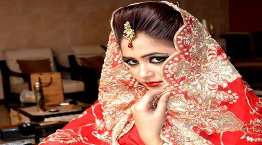 Aashi Arsalan Salon cover
