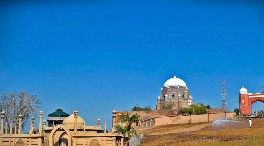 Fort Kohna Qasim Garden cover