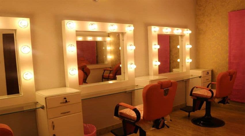 House Of Beauty - The Salon cover