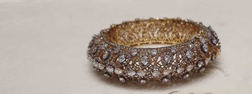 Meena Jewellers cover