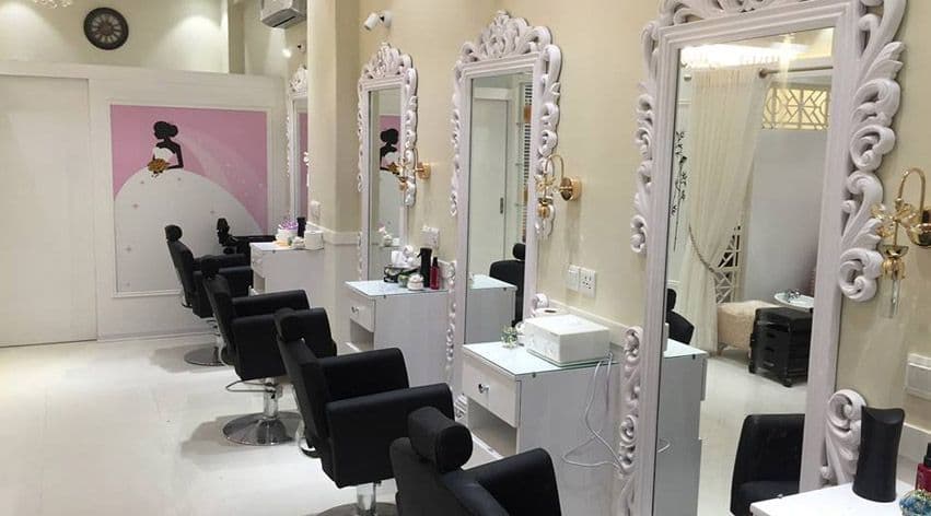 Moss Organic Salon cover