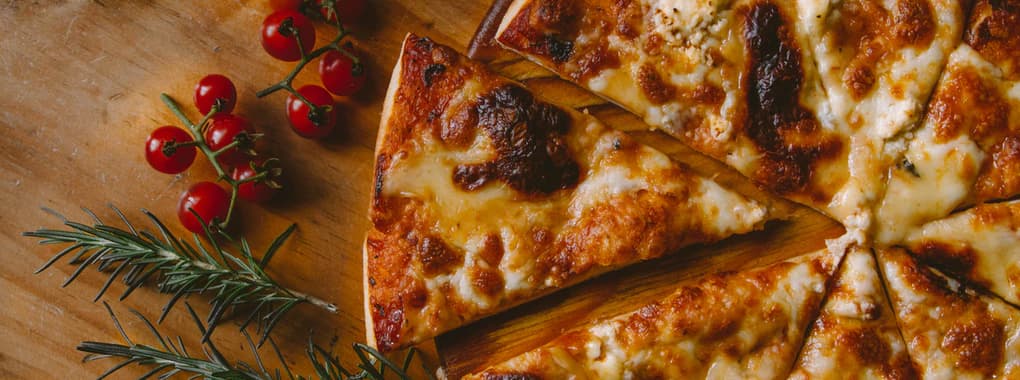 Pizza Inn & Salad Bar cover