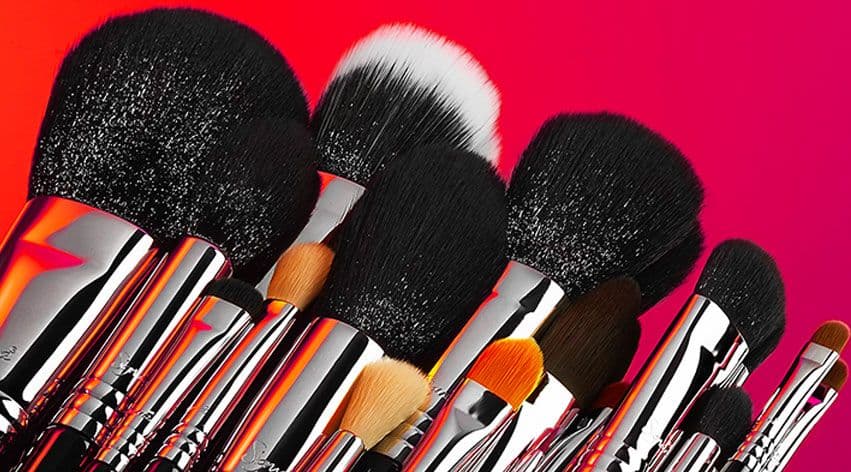 Saman's Salon cover