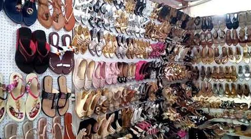 Sapna Shoes cover
