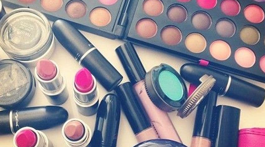 Singhar Beauty Parlour cover