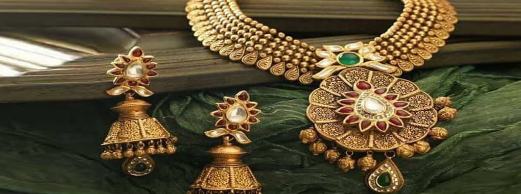 Tanishq Jewellery cover