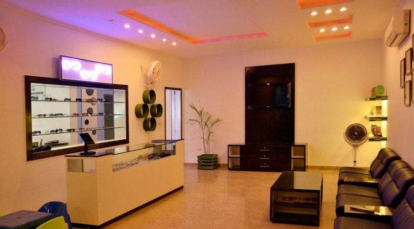 Hafeez Eye Centre cover